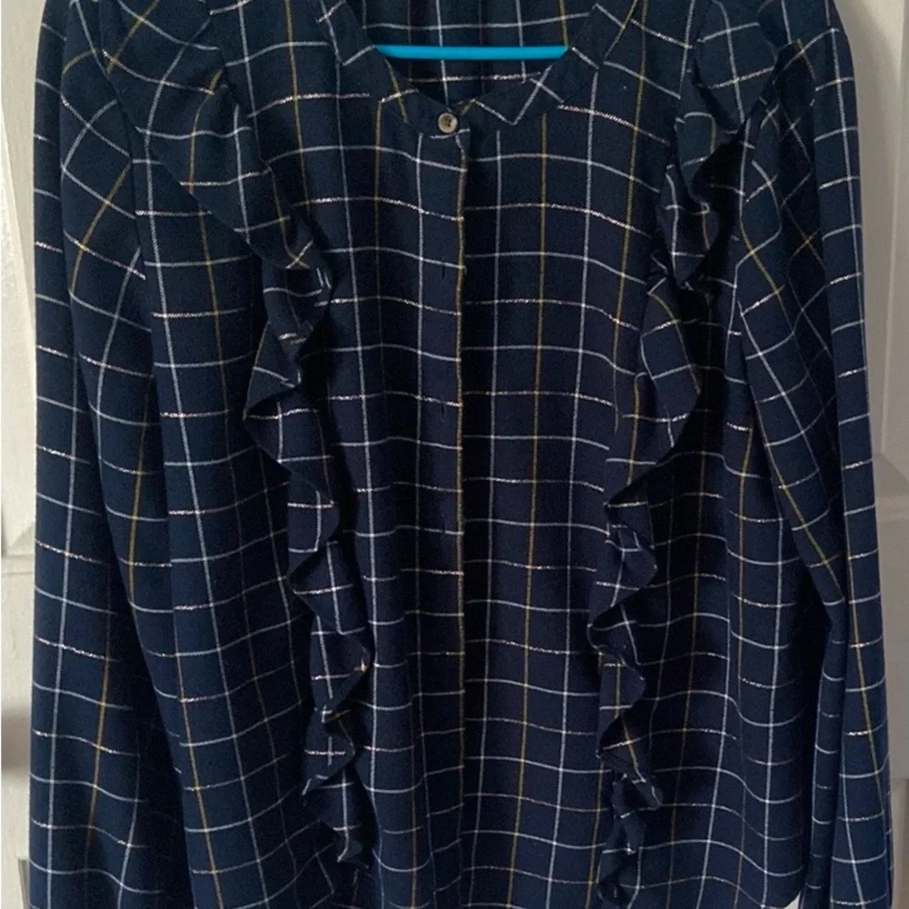 NWOT/ Navy Blue Checkered Blouse with Ruffles – Size M Sonoma - Picture 8 of 10